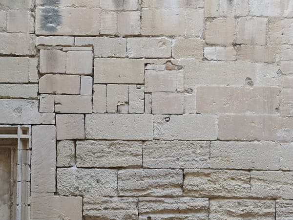 Les labyrinthes du langage